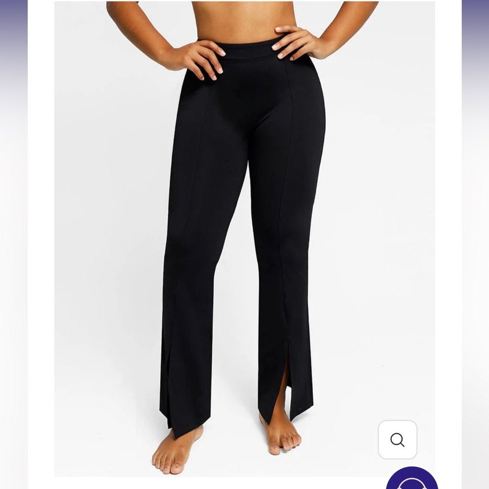 Shapellx AirSlim® Front Slit Flare Legging